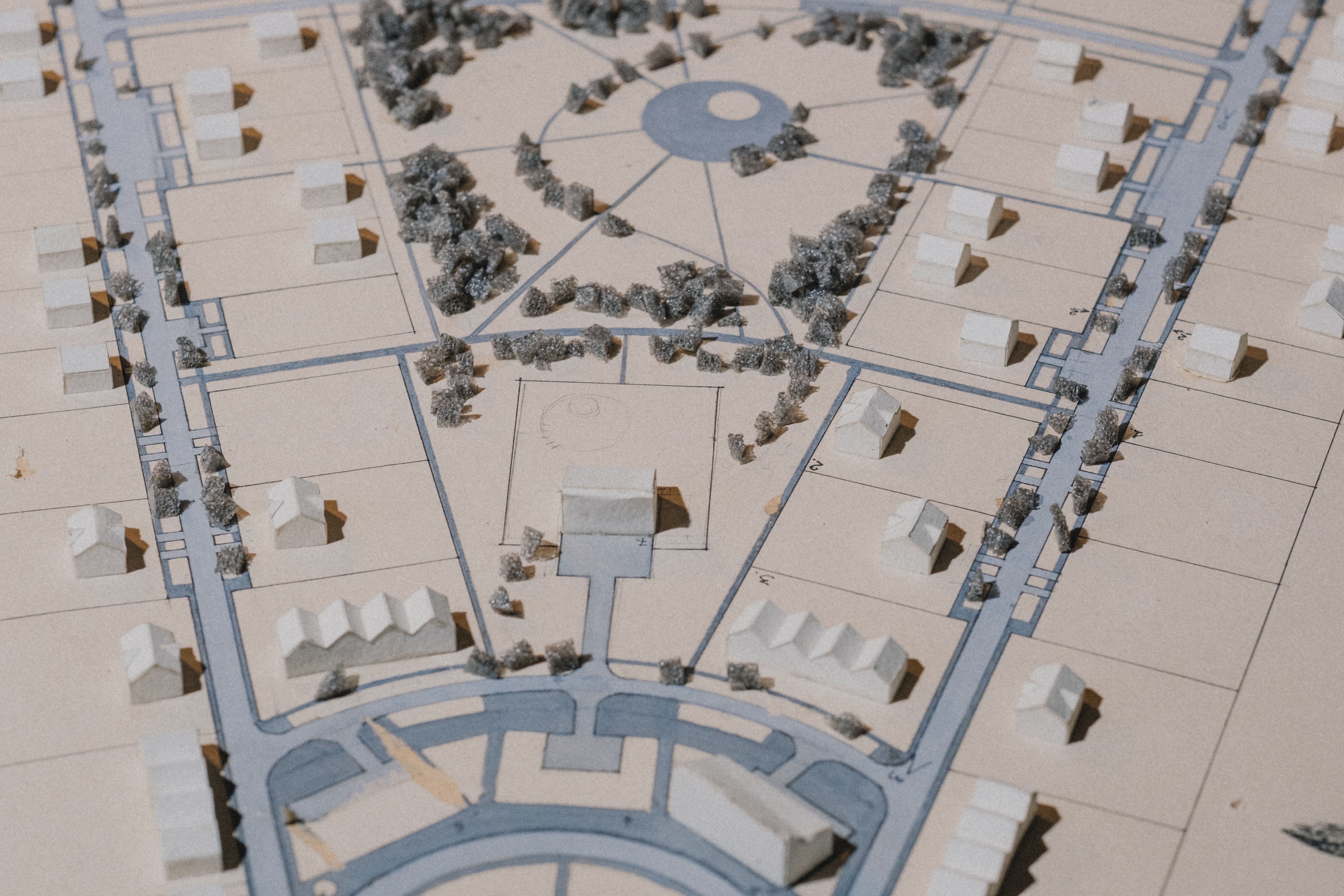 Urban planning model representing spatial project information
